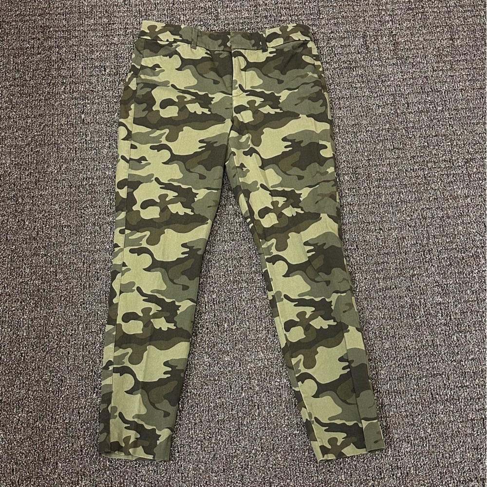 Old Navy Camo Pants Pixie High Rise Womens size 4 Secret Slim Pockets